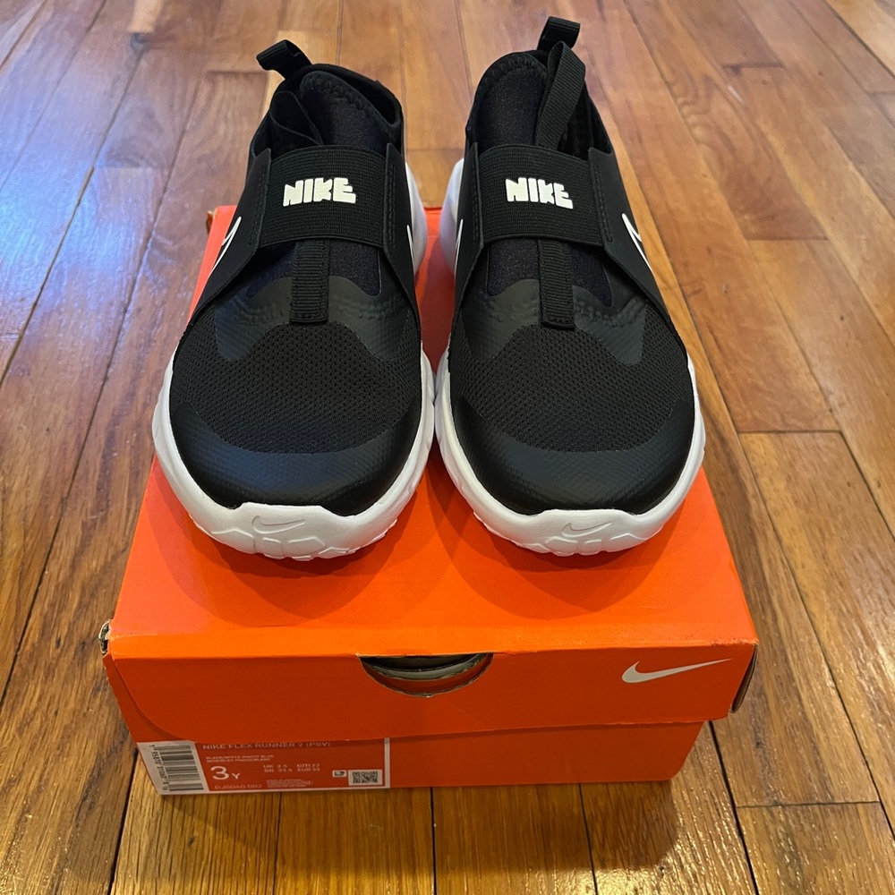 New Nike Black and White Slip-On Sneakers